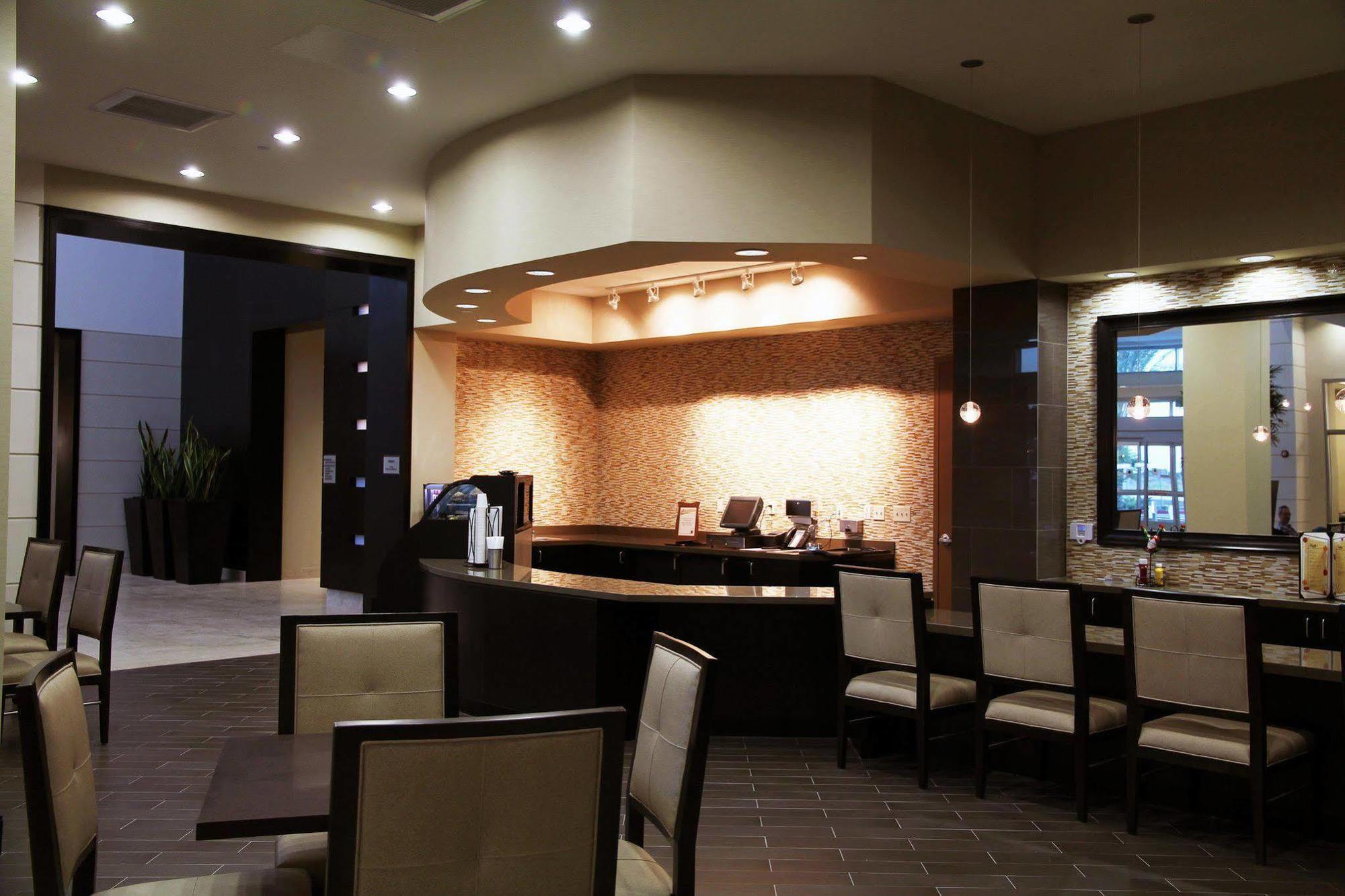 Embassy Suites Ontario - Airport Restaurant bilde